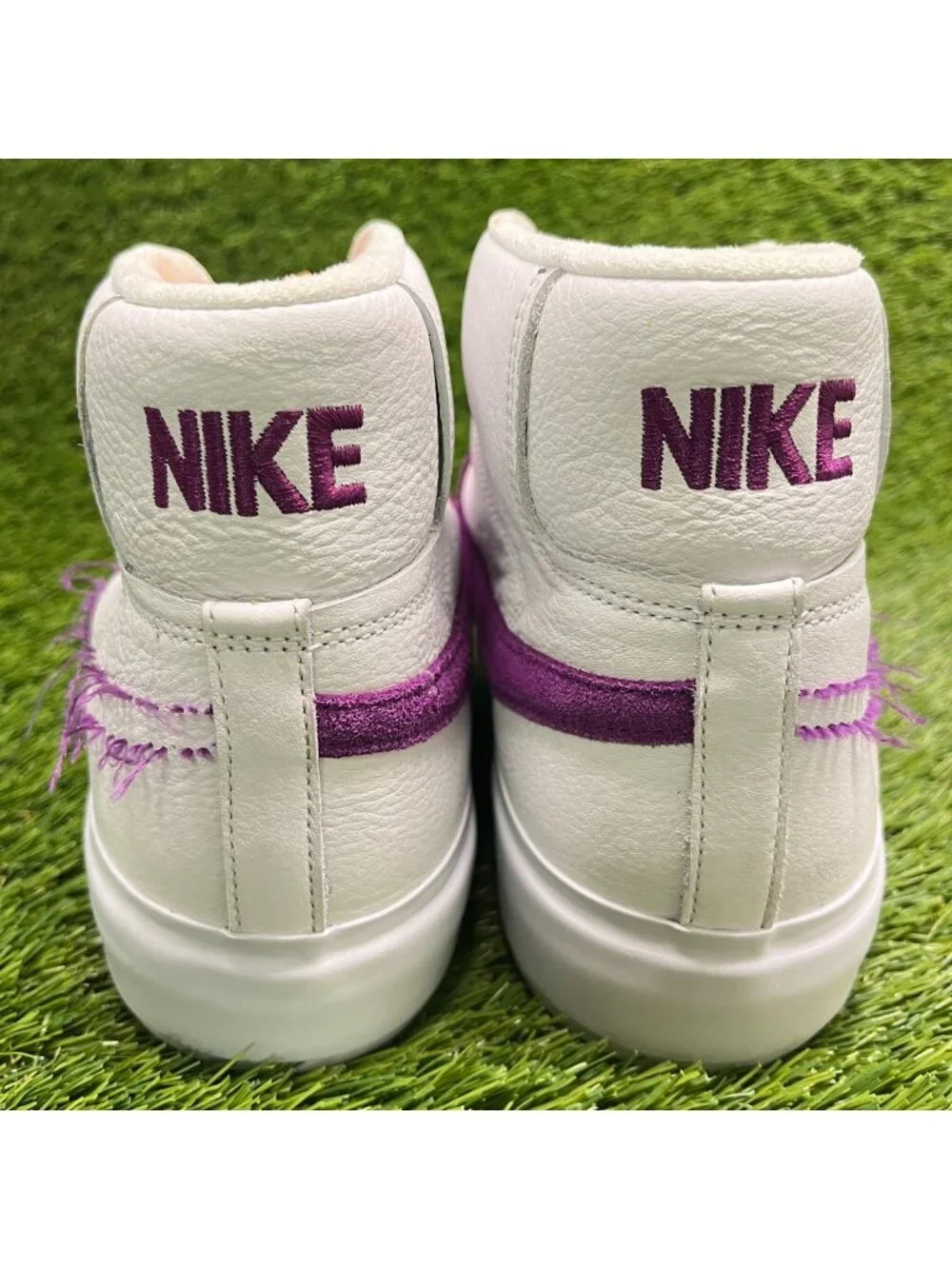 Nike SB Zoom Blazer Mid Edge Mens Size 13 White Athletic Leather Shoes Sneakers